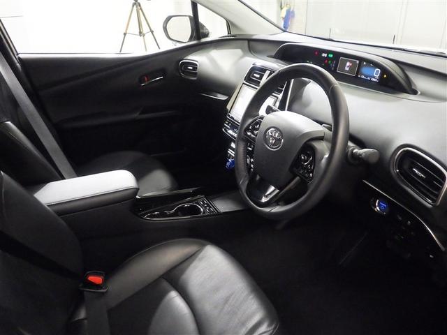 プリウス Ａプレミアム　ブレーキサポート　本革　アクティブクルーズコントロール　ＬＥＤヘッド　ＡＣ１００Ｖ　地デジＴＶ　Ｂモニター　パワーシート　メモリナビ　ＥＴＣ　キーレスエントリー　ＡＣ　スマキー　ＤＶＤ　１オーナー（10枚目）