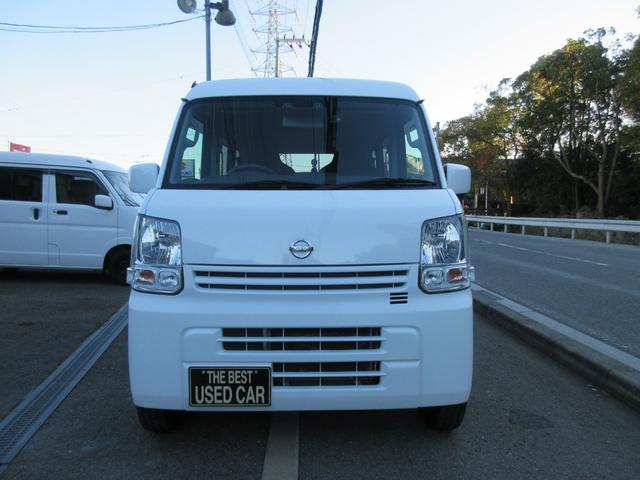 ＮＶ１００クリッパーバン ＤＸ　ＧＬセーフティパッケージ　社外ナビＴＶ　ＥＴＣ　エマージェンシーブレーキ　キーレス　コーナーセンサー　オートライト　車線逸脱警報　ヘッドライトレベライザー　格納ミラー　オーバーヘッドコンソール（19枚目）