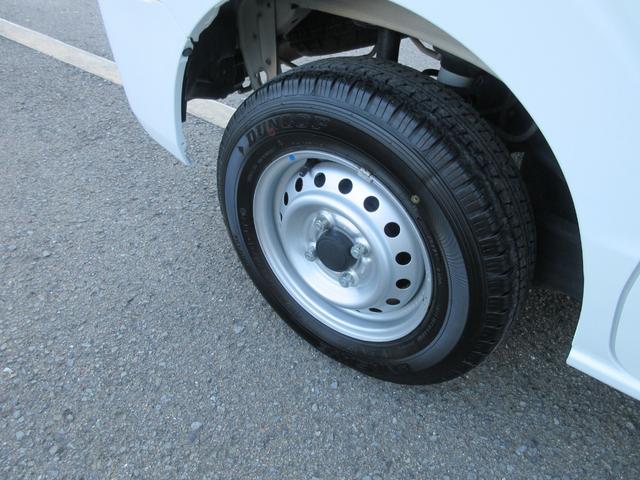 ＮＶ１００クリッパーバン ＤＸ　ＧＬセーフティパッケージ　社外ナビＴＶ　ＥＴＣ　エマージェンシーブレーキ　キーレス　コーナーセンサー　オートライト　車線逸脱警報　ヘッドライトレベライザー　格納ミラー　オーバーヘッドコンソール（22枚目）