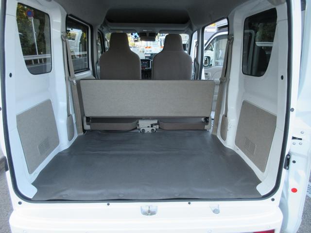 ＮＶ１００クリッパーバン ＤＸ　ＧＬセーフティパッケージ　社外ナビＴＶ　ＥＴＣ　エマージェンシーブレーキ　キーレス　コーナーセンサー　オートライト　車線逸脱警報　ヘッドライトレベライザー　格納ミラー　オーバーヘッドコンソール（40枚目）