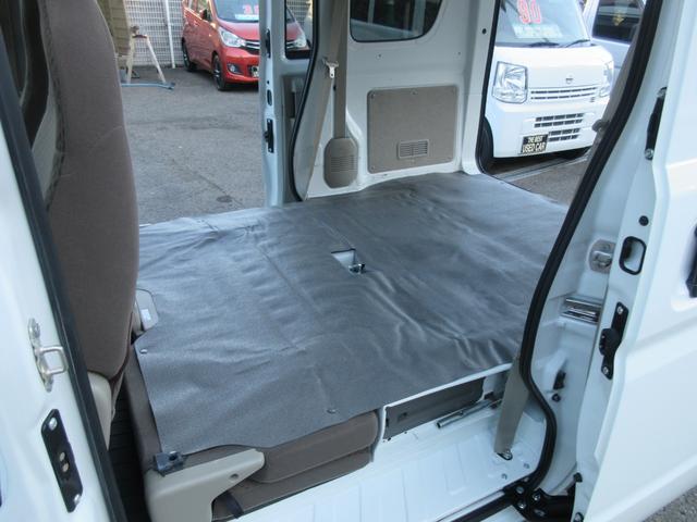 ＮＶ１００クリッパーバン ＤＸ　ＧＬセーフティパッケージ　社外ナビＴＶ　ＥＴＣ　エマージェンシーブレーキ　キーレス　コーナーセンサー　オートライト　車線逸脱警報　ヘッドライトレベライザー　格納ミラー　オーバーヘッドコンソール（44枚目）
