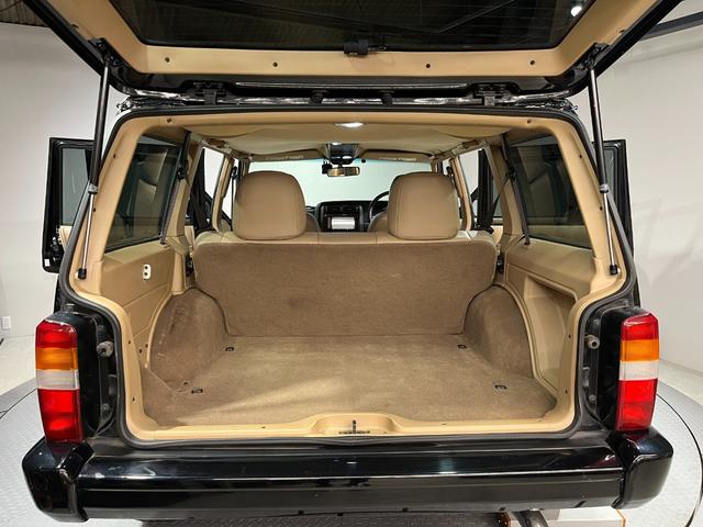 ジープ・チェロキー リミテッド　リミテッド　後期リミテッド・４ＷＤ・純正１６アルミつや消し黒塗装・ナビ・ドラレコ・リアルベージュレザー・ブラック（15枚目）