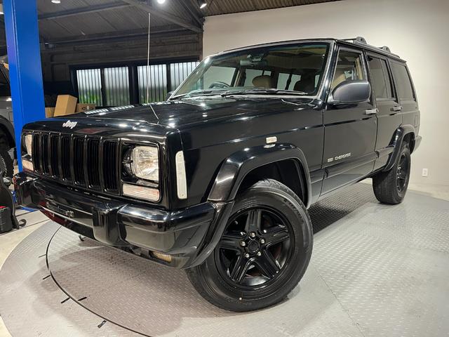 ジープ・チェロキー リミテッド　リミテッド　後期リミテッド・４ＷＤ・純正１６アルミつや消し黒塗装・ナビ・ドラレコ・リアルベージュレザー・ブラック（52枚目）