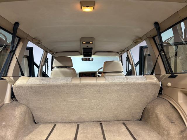 ジープ・チェロキー リミテッド　前期リミテッド・４ＷＤ・Ｒ５年オールペン、ＨＱ整備済み・Ｂｌｕｅｔｏｏｔｈオーディオ・３本スポークハンドル・シートスポーツ仕様・レッド（19枚目）