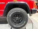 スポーツ　前期スポーツ・４ＷＤ・１ＤＩＮオーディオ・メッキグリル・メッキバンパー・３本スポークハンドル・内装ベージュ・レッド（37枚目）