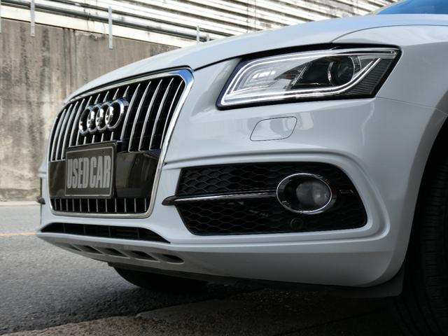 Ｑ５ ２．０ＴＦＳＩクワトロ　Ｓラインパッケージ　アダプティブクルーズコントロール　８速ティプトロニック　ハーフレザー　純正ナビ・ＴＶ・Ｂカメラ　ドラレコ　パワーバックドア　スマートキー　記録簿（7枚目）