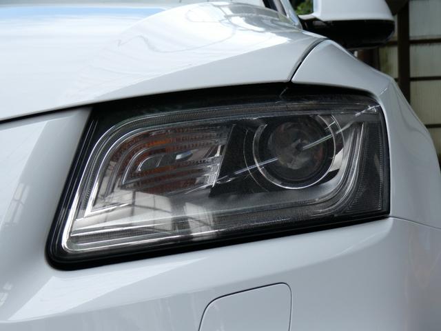 Ｑ５ ２．０ＴＦＳＩクワトロ　Ｓラインパッケージ　アダプティブクルーズコントロール　８速ティプトロニック　ハーフレザー　純正ナビ・ＴＶ・Ｂカメラ　ドラレコ　パワーバックドア　スマートキー　記録簿（8枚目）