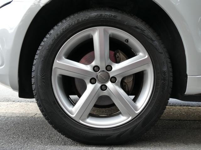 Ｑ５ ２．０ＴＦＳＩクワトロ　Ｓラインパッケージ　アダプティブクルーズコントロール　８速ティプトロニック　ハーフレザー　純正ナビ・ＴＶ・Ｂカメラ　ドラレコ　パワーバックドア　スマートキー　記録簿（14枚目）