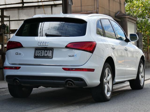 Ｑ５ ２．０ＴＦＳＩクワトロ　Ｓラインパッケージ　アダプティブクルーズコントロール　８速ティプトロニック　ハーフレザー　純正ナビ・ＴＶ・Ｂカメラ　ドラレコ　パワーバックドア　スマートキー　記録簿（20枚目）