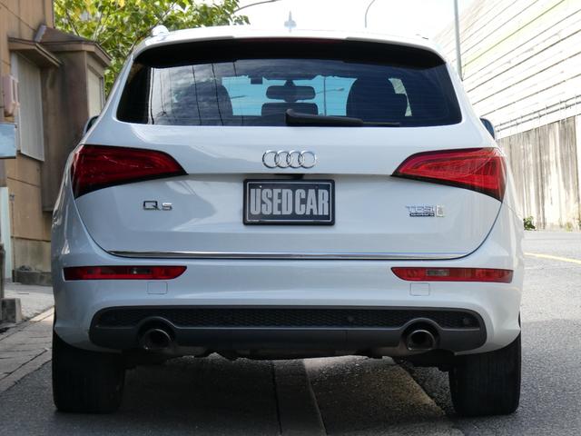 Ｑ５ ２．０ＴＦＳＩクワトロ　Ｓラインパッケージ　アダプティブクルーズコントロール　８速ティプトロニック　ハーフレザー　純正ナビ・ＴＶ・Ｂカメラ　ドラレコ　パワーバックドア　スマートキー　記録簿（21枚目）