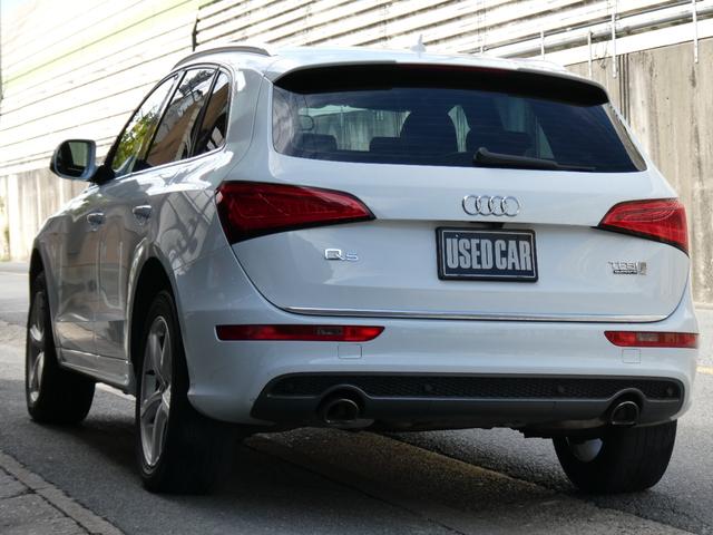 Ｑ５ ２．０ＴＦＳＩクワトロ　Ｓラインパッケージ　アダプティブクルーズコントロール　８速ティプトロニック　ハーフレザー　純正ナビ・ＴＶ・Ｂカメラ　ドラレコ　パワーバックドア　スマートキー　記録簿（22枚目）