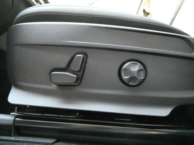 ステルヴィオ ２．２ターボ　ディーゼルＱ４　４ＷＤ　本革シート　アダプティブクルーズコントロール　パドルシフト　ディスプレイオーディオ　電動リヤゲート　スマートキー　記録簿　スペアキー（45枚目）