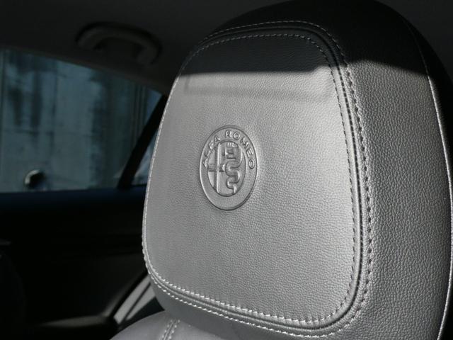 ステルヴィオ ２．２ターボ　ディーゼルＱ４　４ＷＤ　本革シート　アダプティブクルーズコントロール　パドルシフト　ディスプレイオーディオ　電動リヤゲート　スマートキー　記録簿　スペアキー（46枚目）