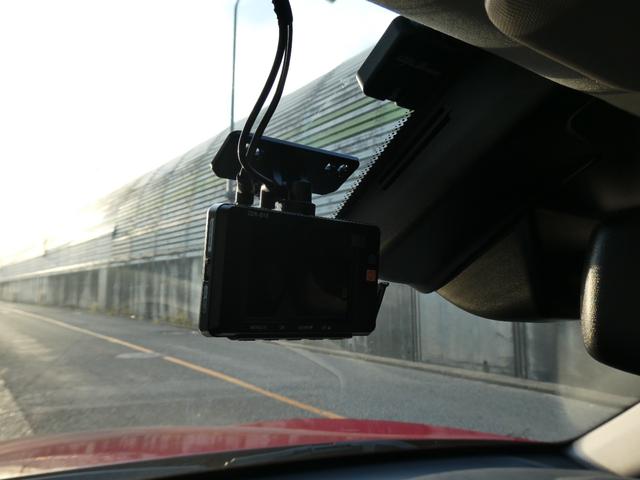 ステルヴィオ ２．２ターボ　ディーゼルＱ４　４ＷＤ　本革シート　アダプティブクルーズコントロール　パドルシフト　ディスプレイオーディオ　電動リヤゲート　スマートキー　記録簿　スペアキー（68枚目）