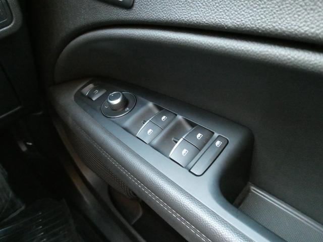 ステルヴィオ ２．２ターボ　ディーゼルＱ４　４ＷＤ　本革シート　アダプティブクルーズコントロール　パドルシフト　ディスプレイオーディオ　電動リヤゲート　スマートキー　記録簿　スペアキー（70枚目）