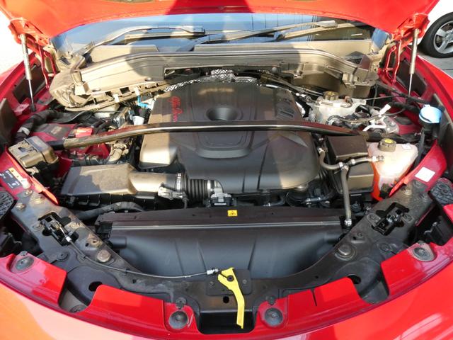 ステルヴィオ ２．２ターボ　ディーゼルＱ４　４ＷＤ　本革シート　アダプティブクルーズコントロール　パドルシフト　ディスプレイオーディオ　電動リヤゲート　スマートキー　記録簿　スペアキー（80枚目）