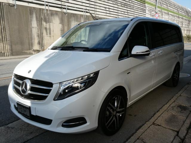 Vクラス V220d アバンギャルド ロング レーダーセーフティPKG 360°カメラ 本革シート リヤツインモニター 電動両側スライドドア パワーバックゲート 純正ナビ・TV・バックカメラ 衝突軽減ブレーキ レーンキープアシスト ディストロ(5枚目)