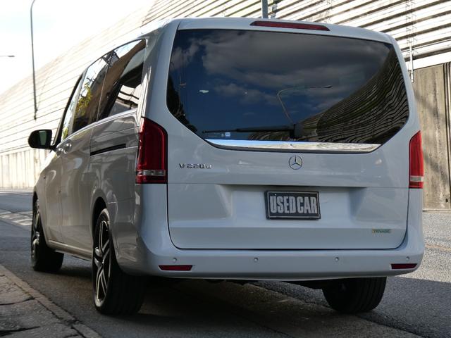 Vクラス V220d アバンギャルド ロング レーダーセーフティPKG 360°カメラ 本革シート リヤツインモニター 電動両側スライドドア パワーバックゲート 純正ナビ・TV・バックカメラ 衝突軽減ブレーキ レーンキープアシスト ディストロ(24枚目)