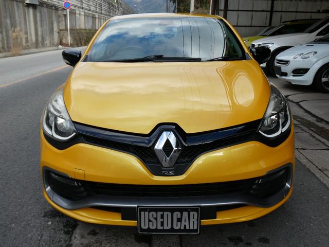 ルーテシア ルノースポール　シャシーカップ　１．６Ｌターボエンジン　ＲＳモード　純正バケットシート　ＥＴＣ　クルーズコントロール　パドルシフト　純正アルミホイル　バスフレックススピーカー（6枚目）