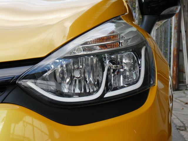 ルーテシア ルノースポール　シャシーカップ　１．６Ｌターボエンジン　ＲＳモード　純正バケットシート　ＥＴＣ　クルーズコントロール　パドルシフト　純正アルミホイル　バスフレックススピーカー（9枚目）