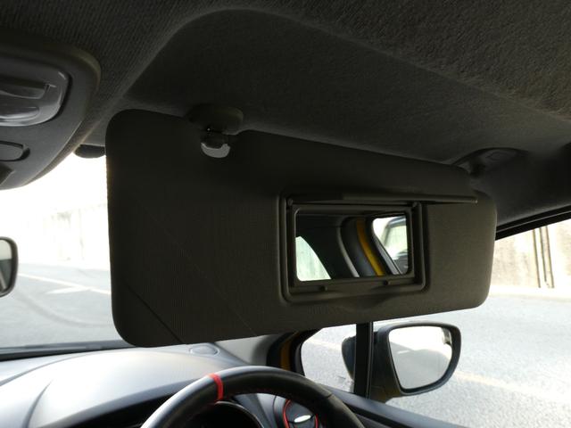 ルーテシア ルノースポール　シャシーカップ　１．６Ｌターボエンジン　ＲＳモード　純正バケットシート　ＥＴＣ　クルーズコントロール　パドルシフト　純正アルミホイル　バスフレックススピーカー（64枚目）