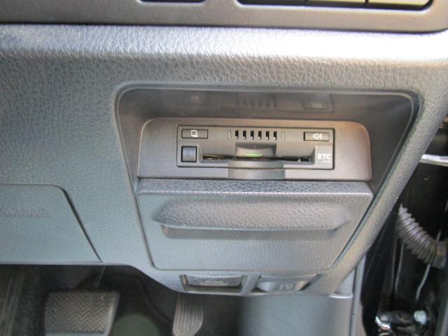 Si ダブルバイビーII モデリスタエアロ トヨタセーフティセンス ドラレコ ETC 9インチ純正ナビ(CD DVD SD BT フルセグ) 12インチフリップダウンモニター バックカメラ クリアランスソナー(22枚目)