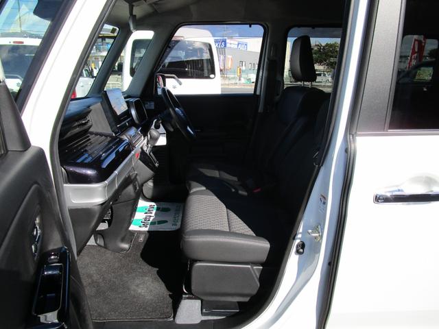 スペーシアカスタム ハイブリッドXSターボ 純正全方位カメラナビ付 カスタムターボ 純正9インチ全方位カメラナビ Bluetooth 衝突被害軽減システム レーンアシスト クリアランスソナー スマートキー アイドリングストップ(21枚目)