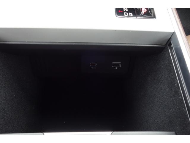 レンジローバー オートバイオグラフィー P530ロングホイールベース スライディングパノラミックルーフ エアサスペンション メリディアンシグネチャサウンド デジタルインナーミラー 前席マッサージシート シートエアコン ハンズフリーテールゲート サイドステップ ACC(44枚目)