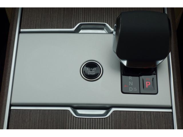 レンジローバー オートバイオグラフィー P530ロングホイールベース スライディングパノラミックルーフ エアサスペンション メリディアンシグネチャサウンド デジタルインナーミラー 前席マッサージシート シートエアコン ハンズフリーテールゲート サイドステップ ACC(45枚目)
