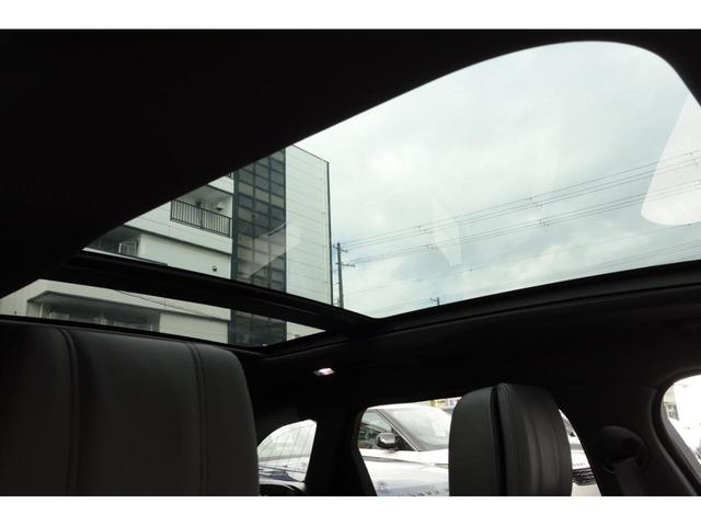 レンジローバーヴェラール ダイナミック　ＨＳＥ　Ｄ２００　スライディングパノラミックルーフ　メリディアン　インテリアライト　エアサスペンション　前席シートエアコン　後席シートヒーター　３６０度カメラ　電動リアゲート　運転席シートメモリー　ＥＴＣ２．０（13枚目）