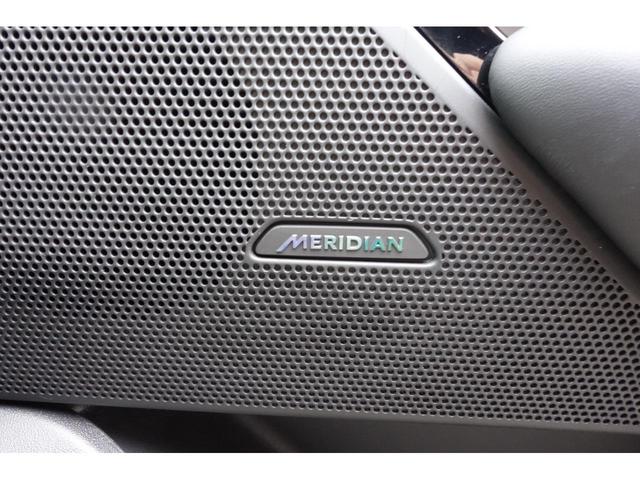 レンジローバーヴェラール ダイナミック　ＨＳＥ　Ｄ２００　スライディングパノラミックルーフ　メリディアン　インテリアライト　エアサスペンション　前席シートエアコン　後席シートヒーター　３６０度カメラ　電動リアゲート　運転席シートメモリー　ＥＴＣ２．０（15枚目）