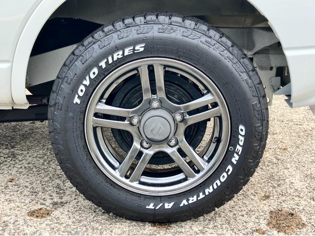 ジムニー ランドベンチャー　特別仕様車　４ＷＤ　ターボ車　オートマ　ナビＴＶ　ＥＴＣ　ドライブレコーダー　レザーシート　シートヒーター　アルミホイール（12枚目）