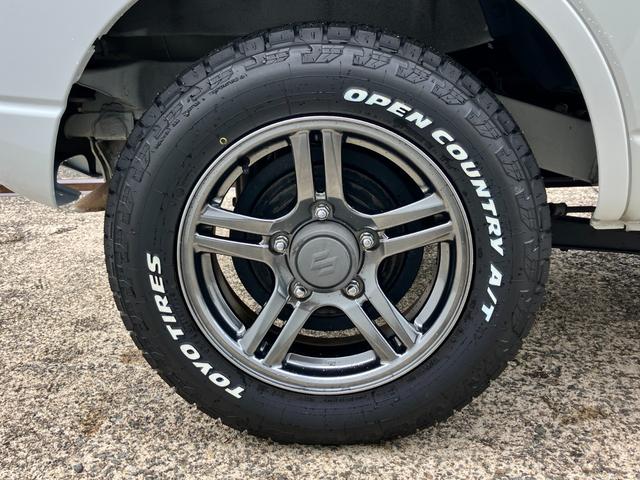 ジムニー ランドベンチャー　特別仕様車　４ＷＤ　ターボ車　オートマ　ナビＴＶ　ＥＴＣ　ドライブレコーダー　レザーシート　シートヒーター　アルミホイール（14枚目）