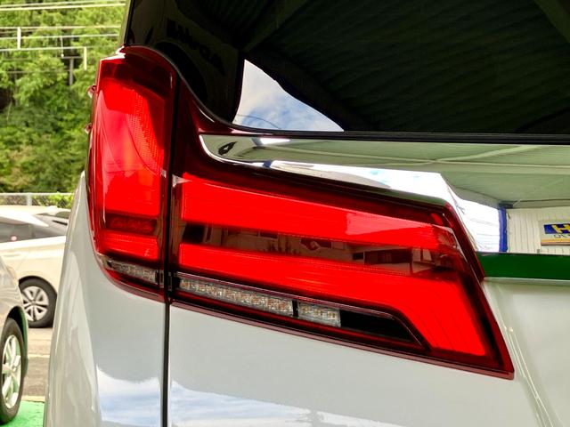アルファード 2.5S Cパッケージ ワンオーナー車 モデリスタフルエアロ マフラー サンルーフ 3眼LEDヘッドライト デジタルミラー レーダークルーズ 純正10型ナビ 両側電動スライドドア パワーバックドア ドライブレコーダー(24枚目)