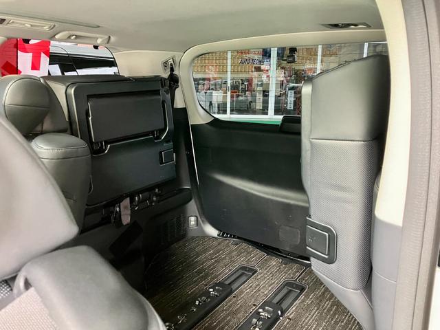 アルファード 2.5S Cパッケージ ワンオーナー車 モデリスタフルエアロ マフラー サンルーフ 3眼LEDヘッドライト デジタルミラー レーダークルーズ 純正10型ナビ 両側電動スライドドア パワーバックドア ドライブレコーダー(29枚目)