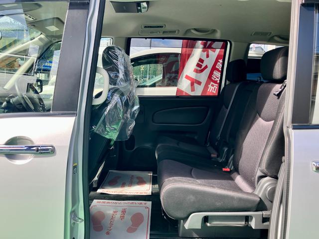 セレナ ハイウェイスター　Ｓ－ハイブリッド　両側電動スライドドア　アルパインビッグＸ８インチナビフルセグＴＶ　アルパインフリップダウンモニター　バックカメラ　スマートキー　８人乗り（18枚目）