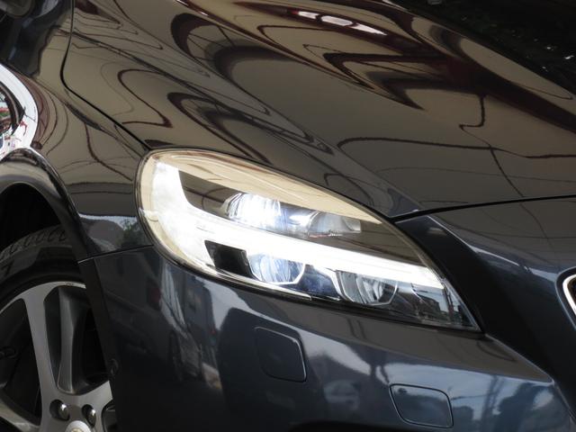 T3 モメンタム 後期モデル セーフティパッケージ LEDヘッドライト アダプティブクルコン シートヒータ パワーシート スマートキー パドルシフト 純正HDDナビ Bluetoothオーディオ リアビューカメラ(8枚目)