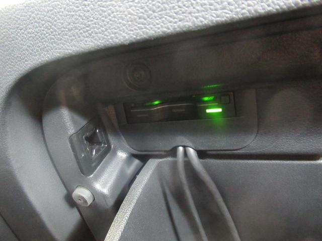 ザ・ビートル デザイン　禁煙車　純正ナビ　フルセグ　Ｂｌｕｅｔｏｏｔｈ　ＥＴＣ　ＨＩＤオートライト　クルーズコントロール　スマートキー（53枚目）