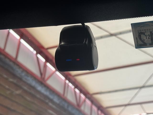 ＧＬＡクラス ＧＬＡ２２０　４マチック　黒革シート　サンルーフ　純正ナビ　ＥＴＣ　フルセグＴＶ　Ｂｌｕｅｔｏｏｔｈ　バックカメラ　ドライブレコーダー　ハーマンカードンスピーカー　シートヒーター　キーレスゴー　前後センサー　オートエアコン（19枚目）