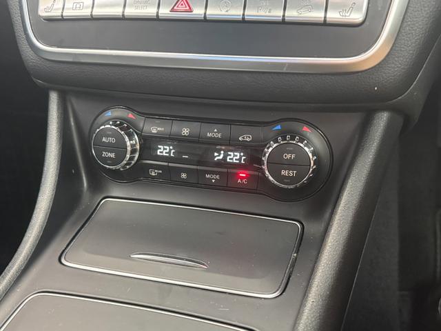 ＧＬＡクラス ＧＬＡ２２０　４マチック　黒革シート　サンルーフ　純正ナビ　ＥＴＣ　フルセグＴＶ　Ｂｌｕｅｔｏｏｔｈ　バックカメラ　ドライブレコーダー　ハーマンカードンスピーカー　シートヒーター　キーレスゴー　前後センサー　オートエアコン（27枚目）