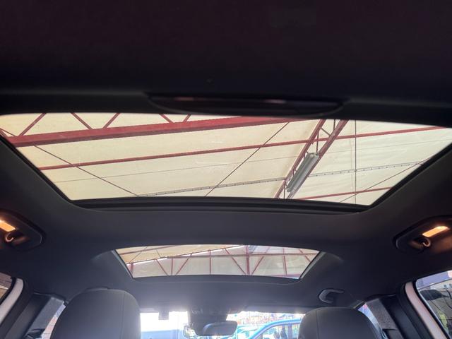 ＧＬＡクラス ＧＬＡ２２０　４マチック　黒革シート　サンルーフ　純正ナビ　ＥＴＣ　フルセグＴＶ　Ｂｌｕｅｔｏｏｔｈ　バックカメラ　ドライブレコーダー　ハーマンカードンスピーカー　シートヒーター　キーレスゴー　前後センサー　オートエアコン（32枚目）