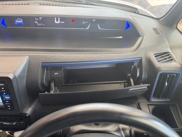 タント カスタムＲＳスタイルセレクション　両側パワスラ　純正ナビ　フルセグ　Ｂｌｕｅｔｏｏｔｈ　全周囲カメラ　ＥＴＣ　ドライブレコーダー　ＴＶキャンセラー　黒革調シートカバー　シートヒーター　オートエアコン　ＬＥＤオートライト　スマートキー（59枚目）