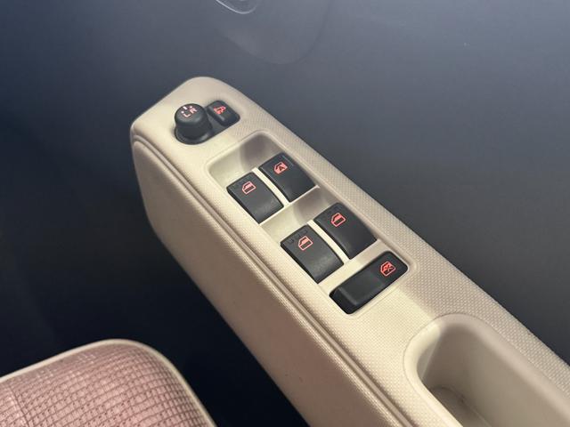 ミラココア ココアプラスX ケンウッドナビ フルセグTV Bluetooth ETC LEDライト ルーフレール フォグランプ フロアマット オートエアコン アイドリングストップ(18枚目)