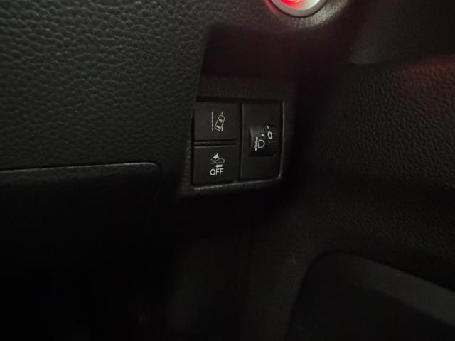 Ｎ－ＢＯＸカスタム Ｌ　スタイル＋ブラック　両側電動スライドドア　純正ナビ　Ｂｌｕｅｔｏｏｔｈ　バックカメラ　前後ドライブレコーダー　アダプティブクルーズコントロール　衝突軽減ブレーキ　シートヒーター　リアセンサー　オートエアコン　フロアマット（21枚目）