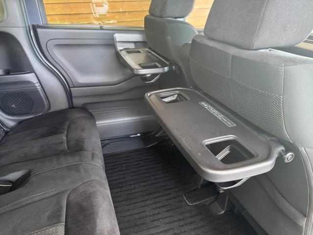 Ｎ－ＢＯＸカスタム Ｌ　スタイル＋ブラック　両側電動スライドドア　純正ナビ　Ｂｌｕｅｔｏｏｔｈ　バックカメラ　前後ドライブレコーダー　アダプティブクルーズコントロール　衝突軽減ブレーキ　シートヒーター　リアセンサー　オートエアコン　フロアマット（26枚目）