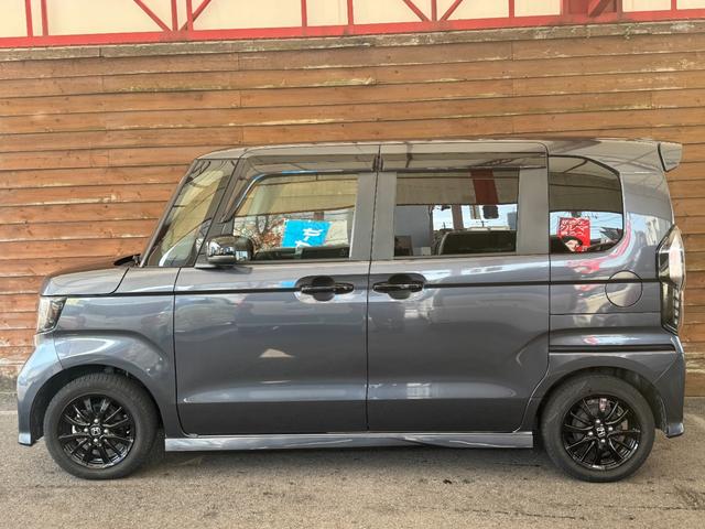 Ｎ－ＢＯＸカスタム Ｌ　スタイル＋ブラック　両側電動スライドドア　純正ナビ　Ｂｌｕｅｔｏｏｔｈ　バックカメラ　前後ドライブレコーダー　アダプティブクルーズコントロール　衝突軽減ブレーキ　シートヒーター　リアセンサー　オートエアコン　フロアマット（45枚目）