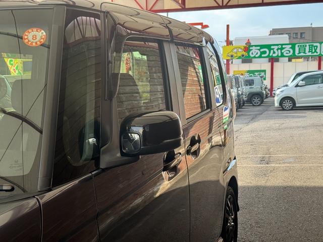 Ｎ－ＢＯＸカスタム Ｌ　スタイル＋ブラック　両側電動スライドドア　純正ナビ　Ｂｌｕｅｔｏｏｔｈ　バックカメラ　前後ドライブレコーダー　アダプティブクルーズコントロール　衝突軽減ブレーキ　シートヒーター　リアセンサー　オートエアコン　フロアマット（52枚目）