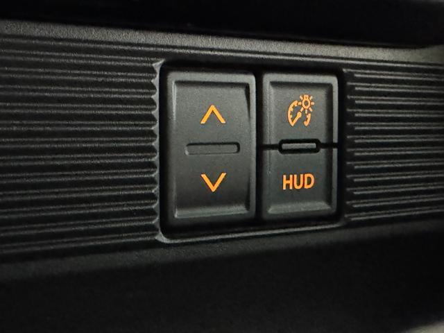 ワゴンＲスマイル ハイブリッドＸ　両側電動スライドドア　純正９インチナビ　全周囲カメラ　フルセグ　Ｂｌｕｅｔｏｏｔｈ　ヘッドアップディスプレイ　運転席シートヒーター　オートエアコン　アダプティブクルーズ　障害物センサー　フロアマット（15枚目）