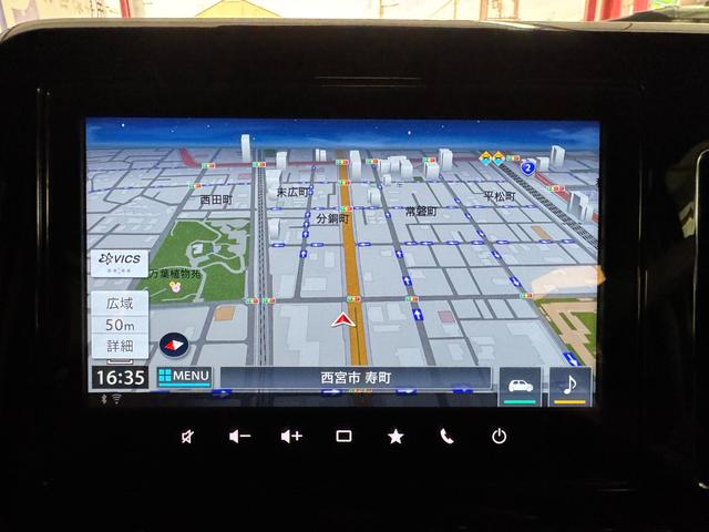 ワゴンＲスマイル ハイブリッドＸ　両側電動スライドドア　純正９インチナビ　全周囲カメラ　フルセグ　Ｂｌｕｅｔｏｏｔｈ　ヘッドアップディスプレイ　運転席シートヒーター　オートエアコン　アダプティブクルーズ　障害物センサー　フロアマット（52枚目）