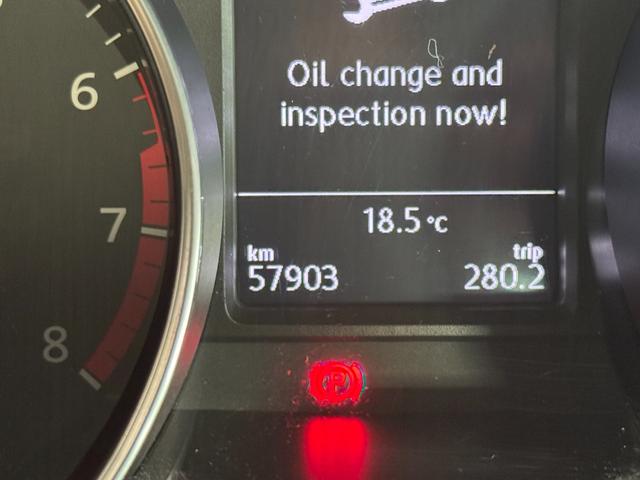 毎日全国のオートオークション会場から厳選した車を仕入れしております！プロの査定士の検査を受けた車を仕入れ、入庫後も社員が１台１台を走行チェックや状態確認・装備確認などを入念に行います。